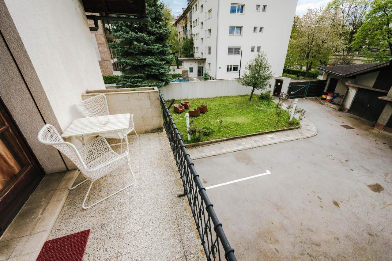 Pi House Villa Ljubljana Bagian luar foto
