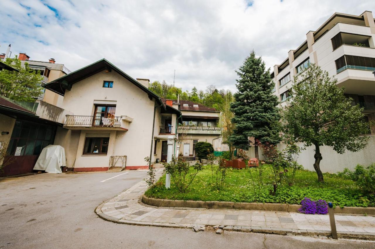 Pi House Villa Ljubljana Bagian luar foto