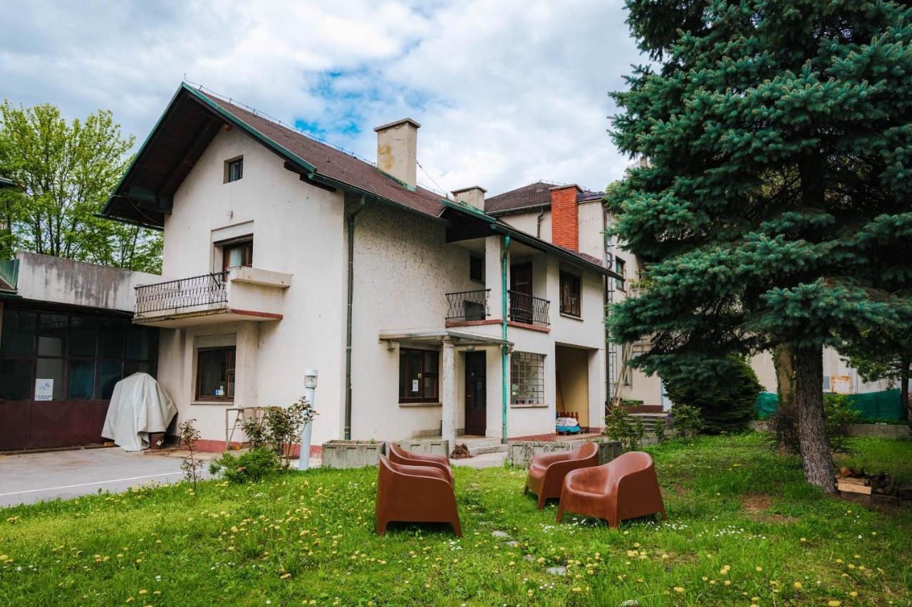 Pi House Villa Ljubljana Bagian luar foto